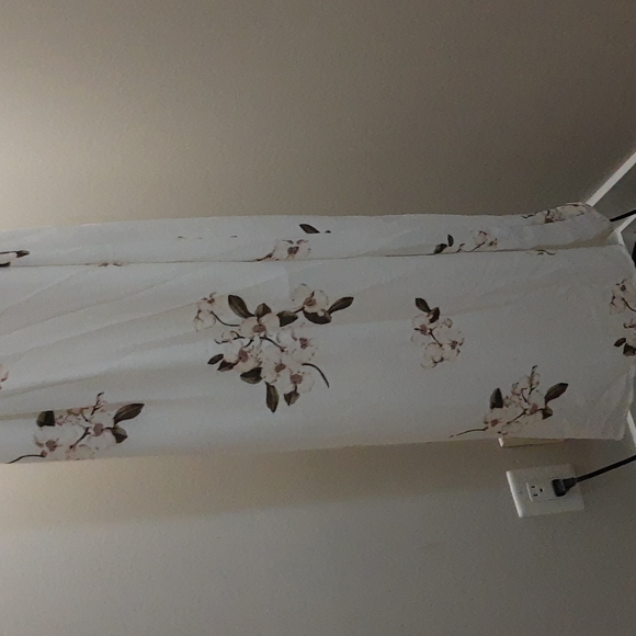 Summer, elegant dress - Picture 7 of 9